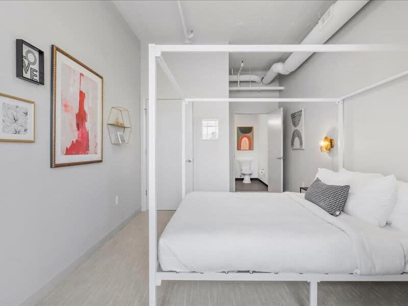 Cozysuites Modern 2Br, Downtown ピッツバーグ エクステリア 写真